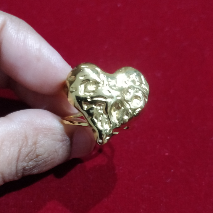 Bold Heart Adjustable Ring