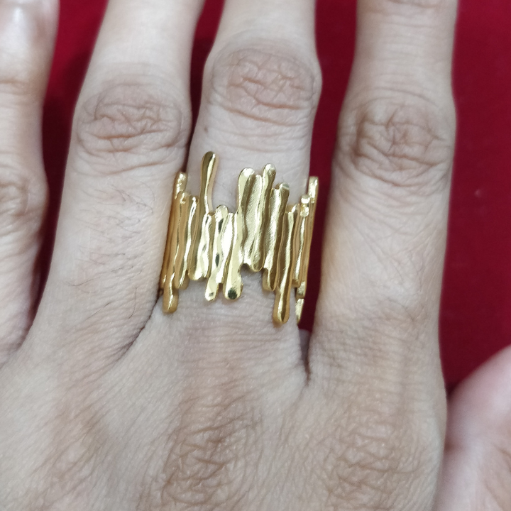 Golden Ridge Ring