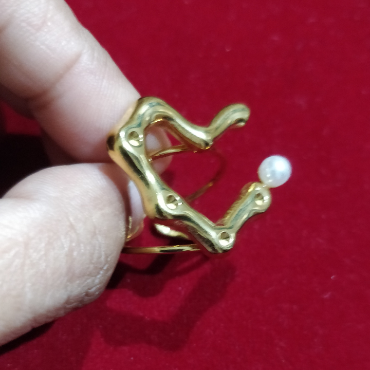 Bold Heart Adjustable Ring