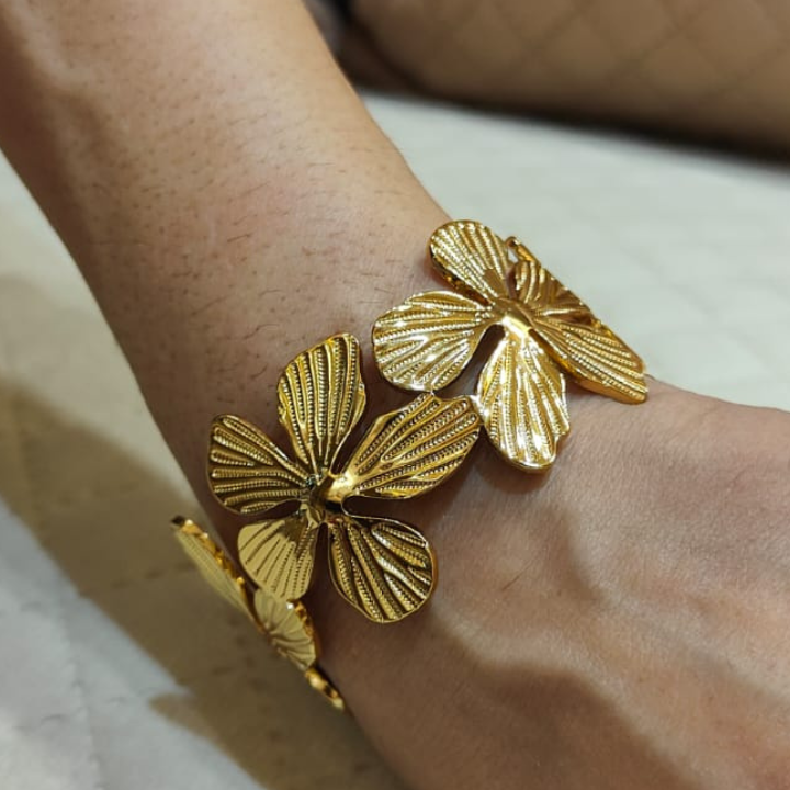 Bloom Cuff – Statement Kada | With Love By Neelam