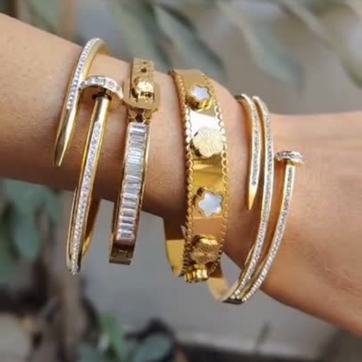 Belted Luxe Kada – Baguette Detailing