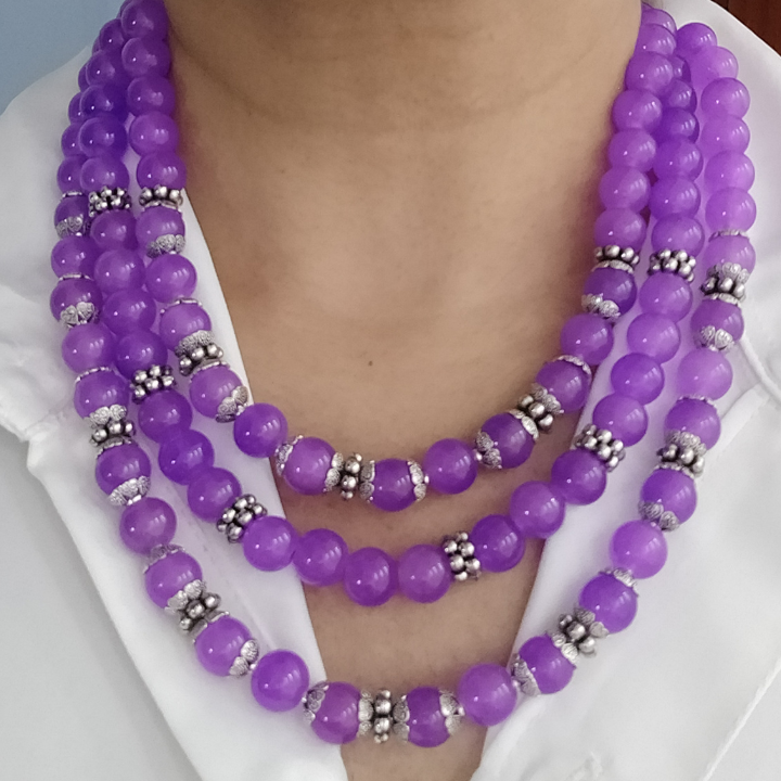 “Viola Royale” – The Regal Edit