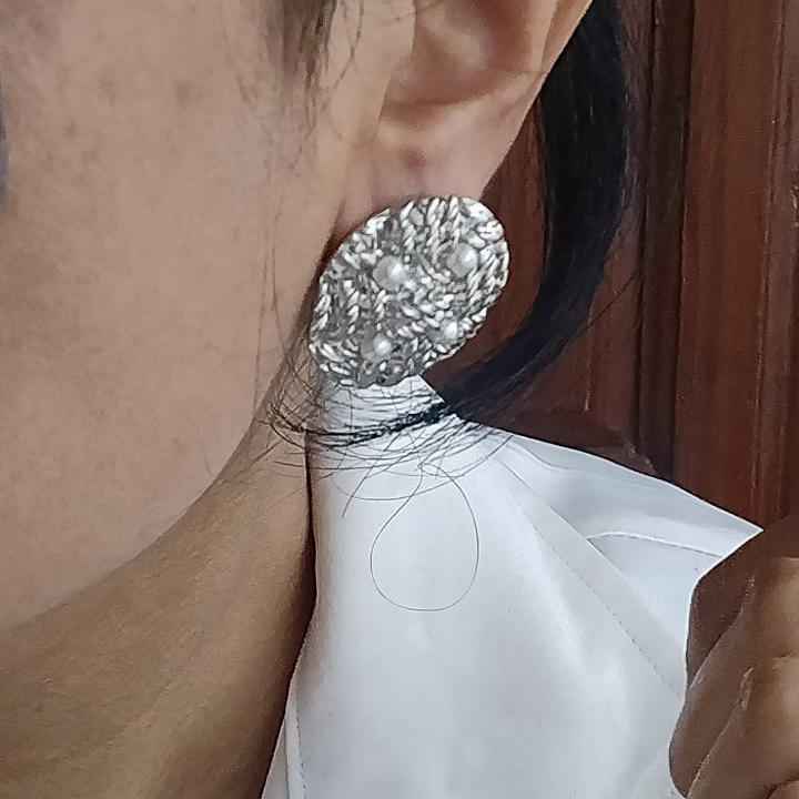 Baadal Raag Pendant Set