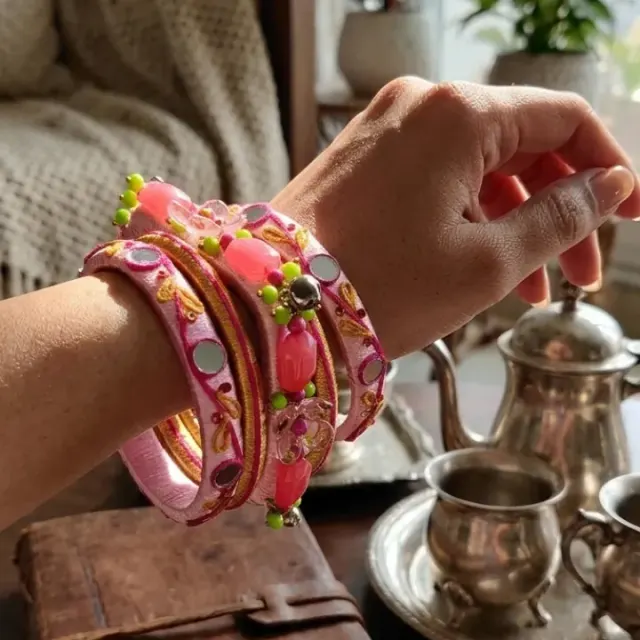 Noor-e-Sheesha Pink Bangle Stack ()