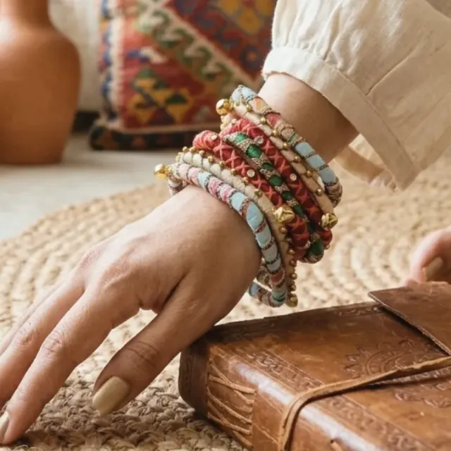 Karwaan Katha Square Bangle Stack