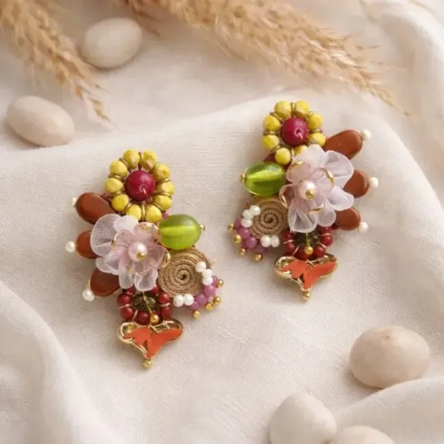 Meethi Fiza Earrings
