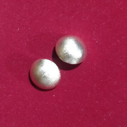 Lunar Frost Domes Studs