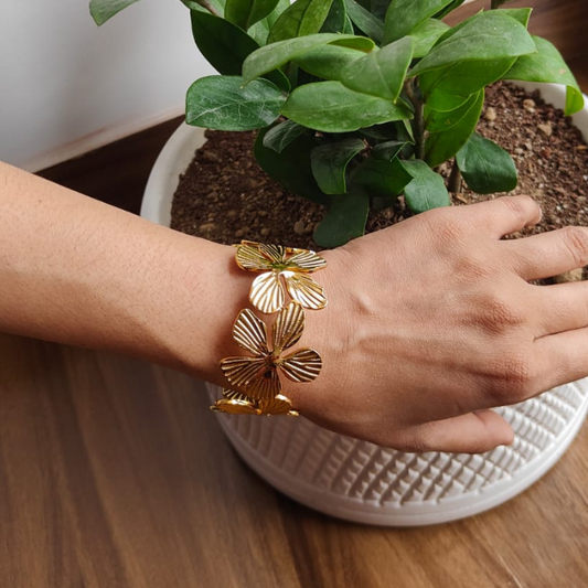 Bloom Cuff – Statement Kada | With Love By Neelam