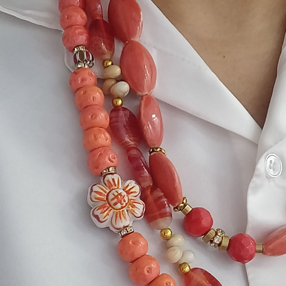 Gupshup Gulmohar Neckpiece