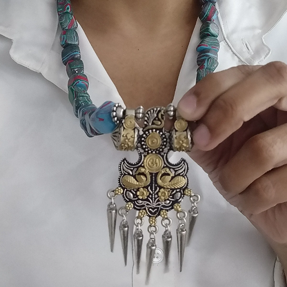 Baadal Raag Pendant Set