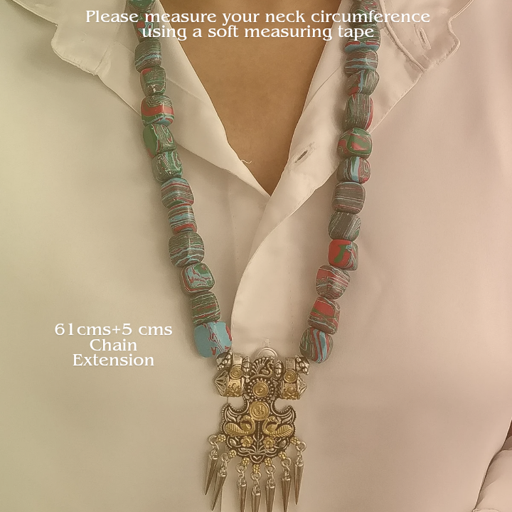 Baadal Raag Pendant Set