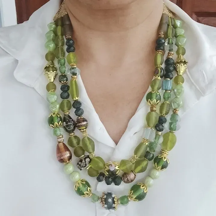 Raag-e-Dhara — Three-Layered Forest Green Beaded Neckwear — view 4